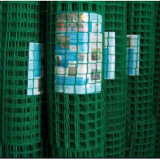 Заборная решетка пластиковая зеленая яч.: 30*30 мм Рулон 1,5х20м