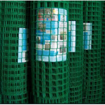 Заборная решетка пластиковая зеленая яч.: 40*40 мм Рулон 1,5х25м